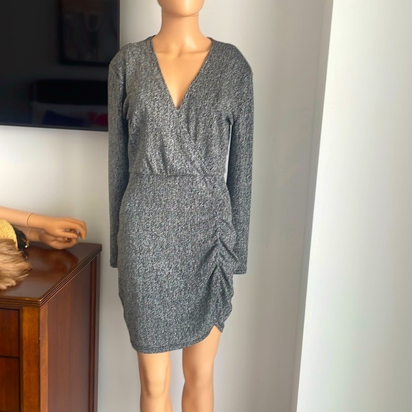 NWT SILVER/BLACK SHIMMERING LUREX MINI - Picture 1 of 5
